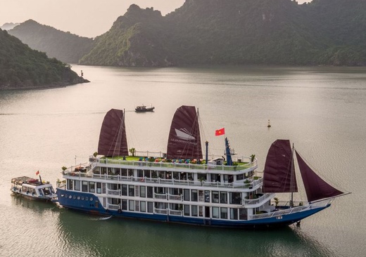 Halong Le Journey cruise